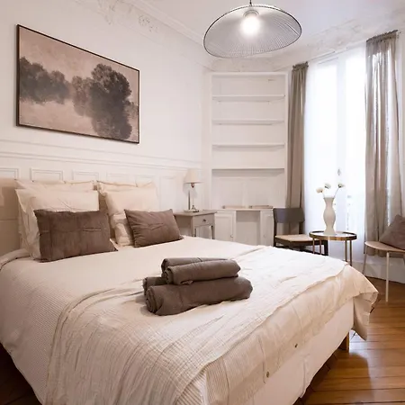 公寓 Golden Triangle 3br Haussmann Champs-elysees