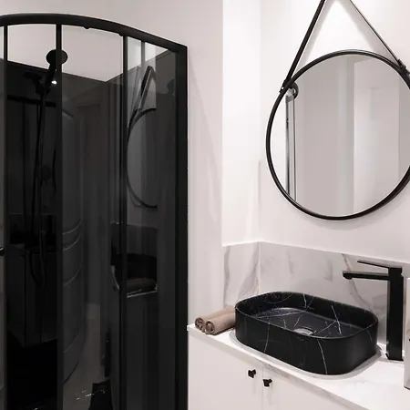 公寓 Golden Triangle 3br Haussmann Champs-elysees *